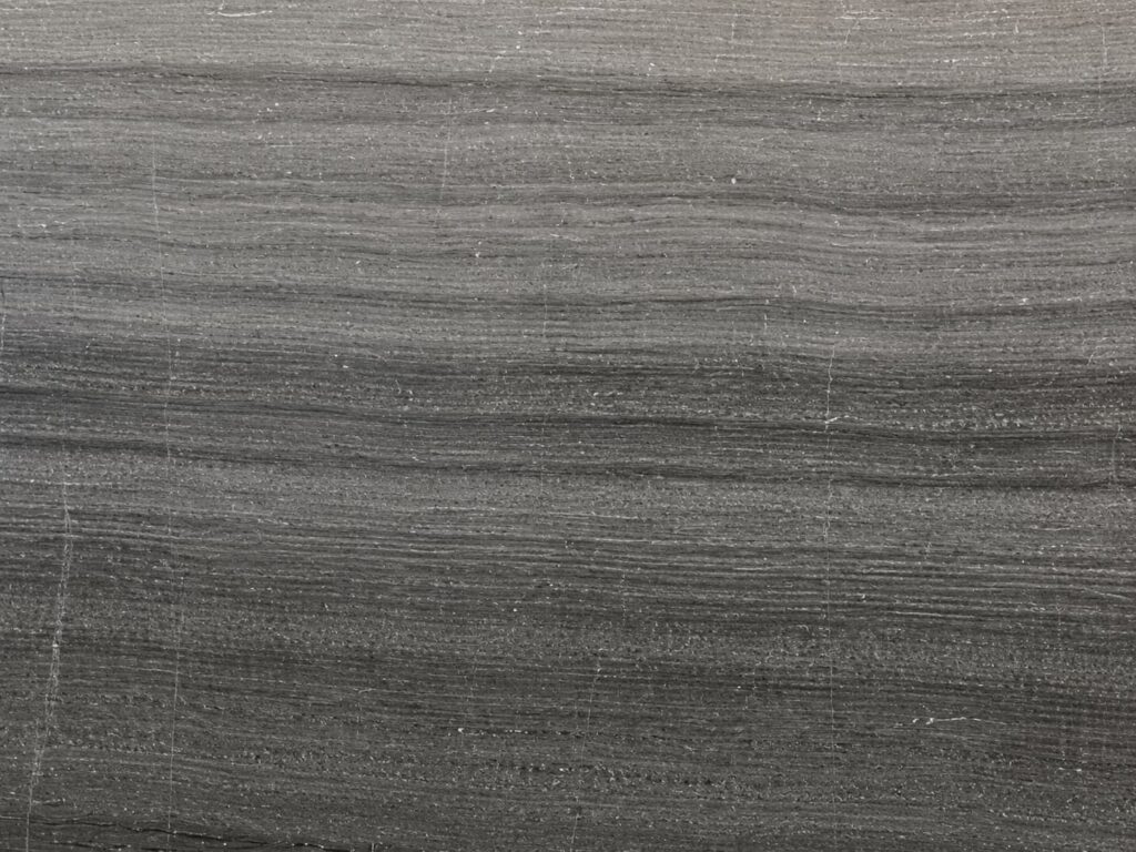 BLACKWOOD CLOSE UP